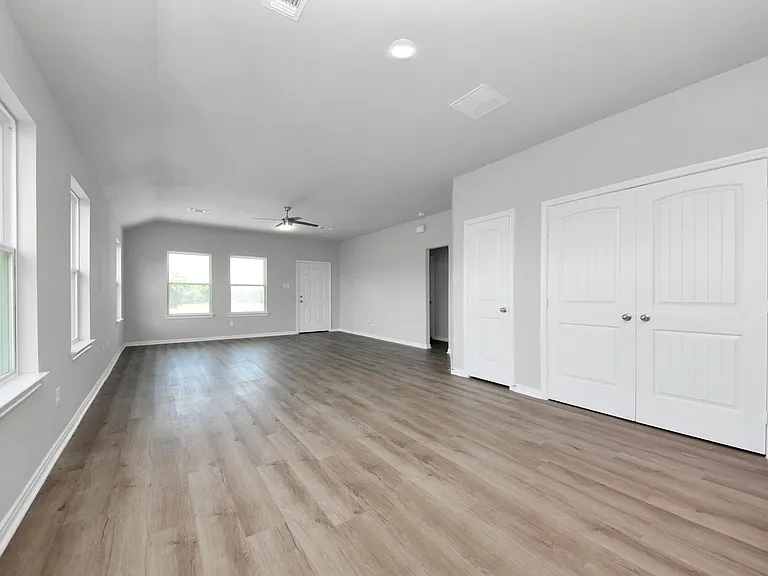 288 Buckskin Dr — Photo 6
