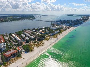 1451 Gulf Dr N #2, Bradenton Beach, FL 34217