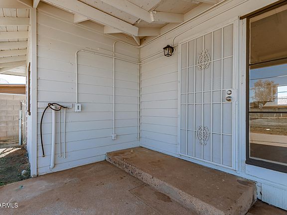 3rd image of 1316 N PARK Avenue
