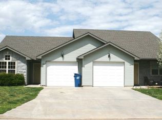 2055 Marigold, Carthage, MO 64836