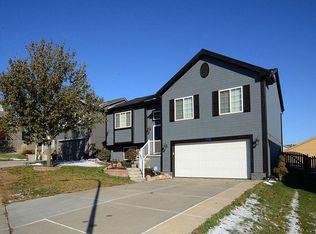 19118 Adams St, Omaha, NE 68135