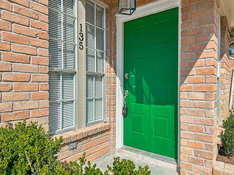5515 Strack Rd #135 — Photo 2