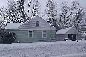 5th image of 828 N 8th Ave