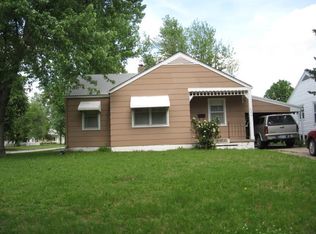 322 N Pine St, Eureka, KS 67045
