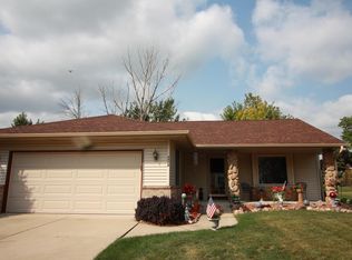 4904 Aberdeen Dr, Racine, WI 53402