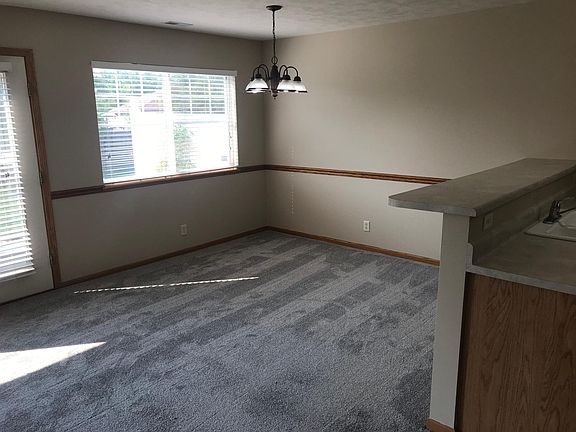 3rd image of 8808 Sicily Ln
