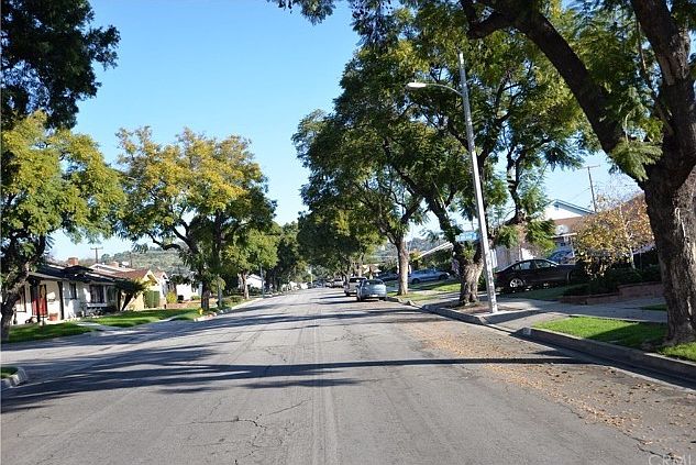 2nd image of 805 N 2nd St