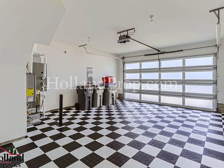 6503 SE Provence St — Photo 24