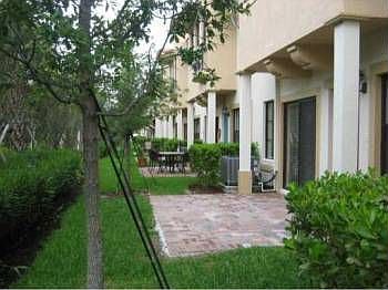 2nd image of 6073 Grand Cypress Cir W