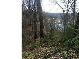 162 E Mohawk Dr, Malvern, OH 44644