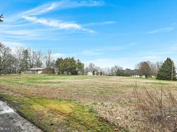 Rte 419, Womelsdorf, PA 19567