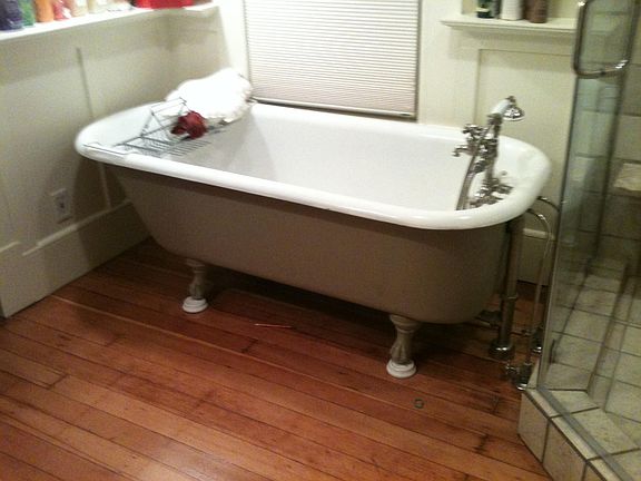 5th image of 675 S 6th St
