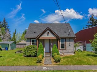 1217 8th St, Marysville, WA 98270