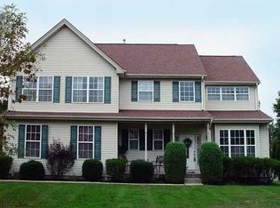 14 Rue Chagall, Somerset, NJ 08873