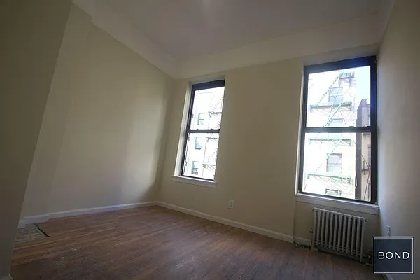 Rented by Bond New York | media 19
