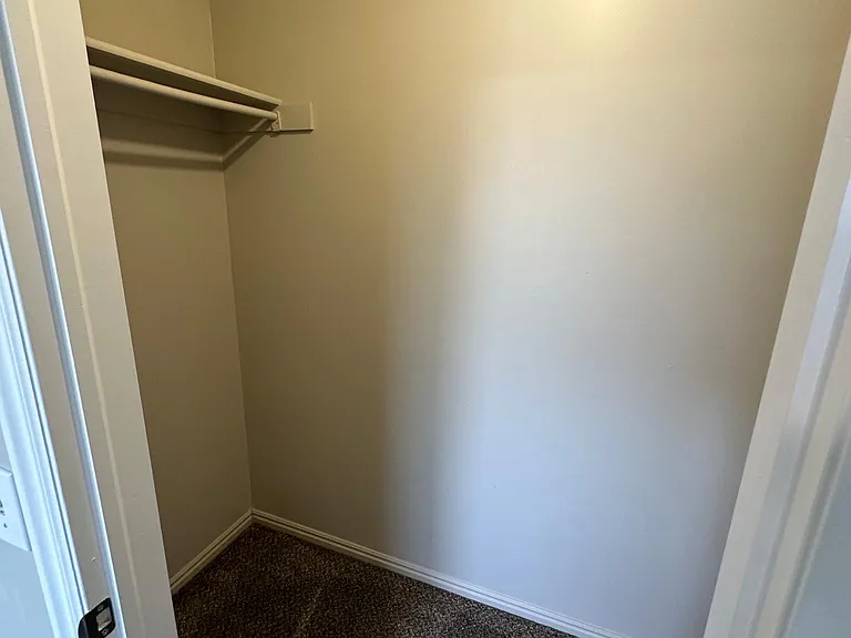 665 E Eaglewood Dr #27 — Photo 13