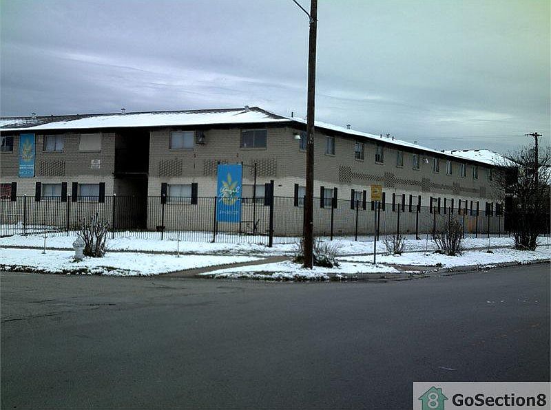 1st image of 3019 South Blvd #221