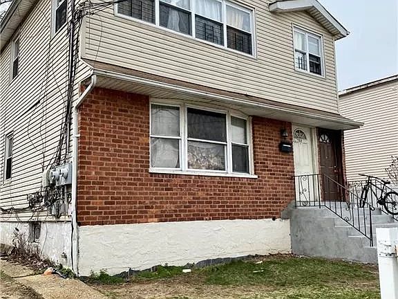 4th image of 11532 Bedell St