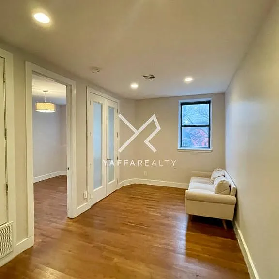 54 Eldridge St #2A — Photo 1