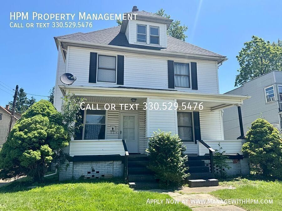1st image of 1538 Woodland Ave NW