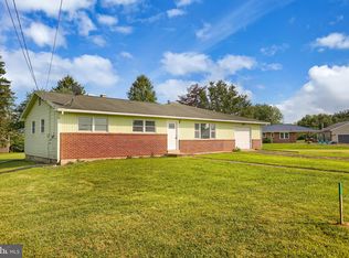 51 Sycamore Ave, Halifax, PA 17032