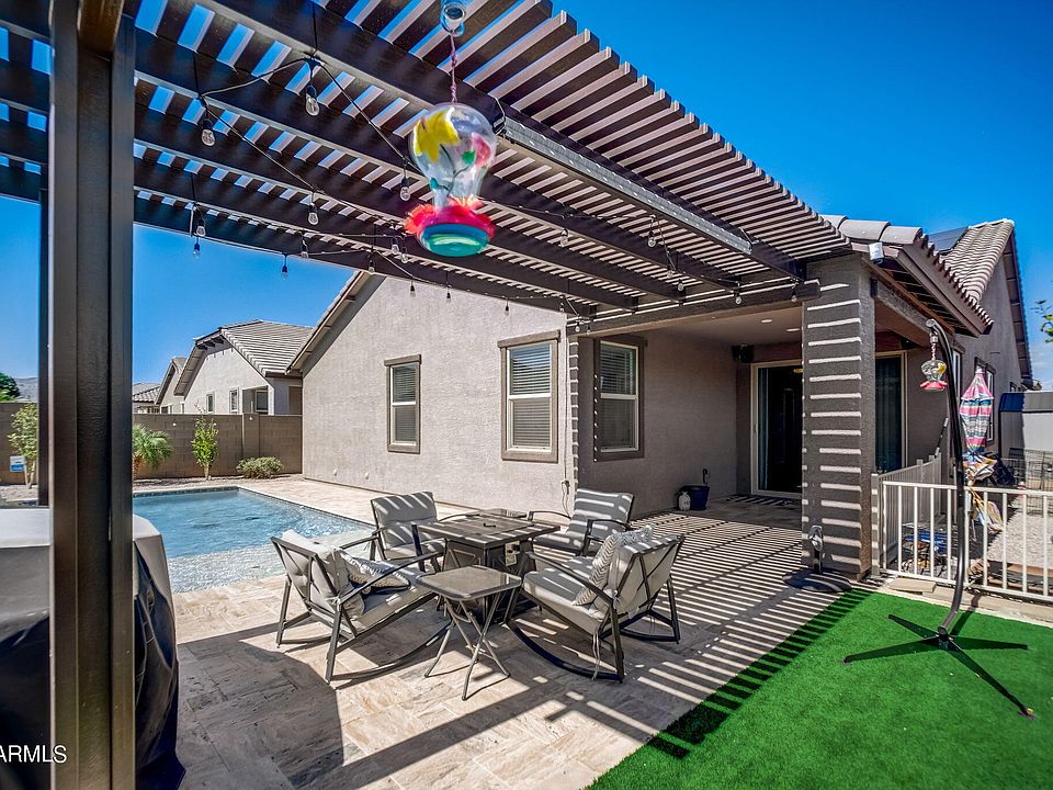 1st image of 18807 W CHOLLA Street