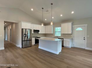 120 Slew Ct, Palatka, FL 32177