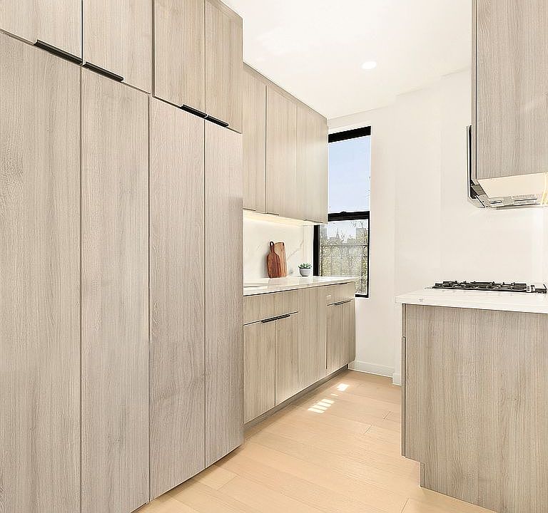 1st image of 11-55 45th Ave #7