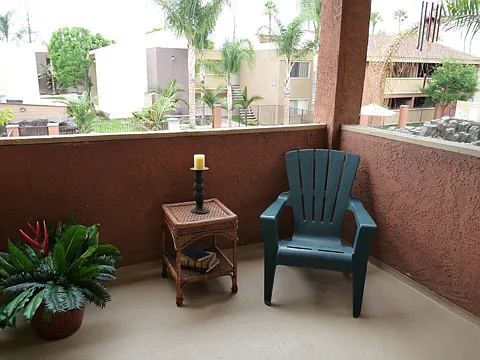 Amberwood Garden Apartments — Photo 13