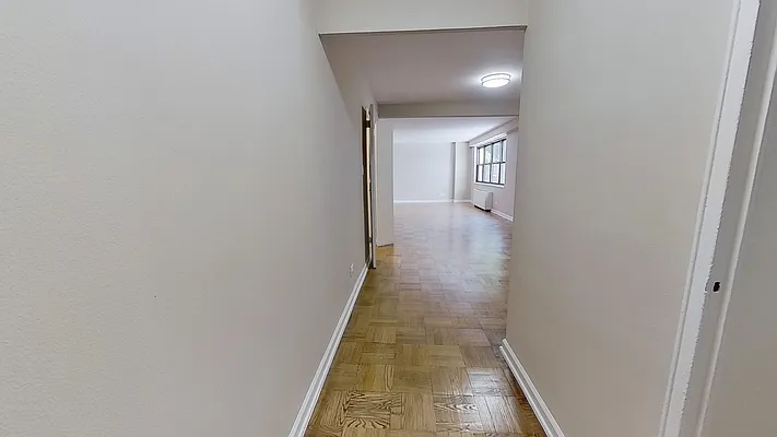 Rented by Compass | media 7