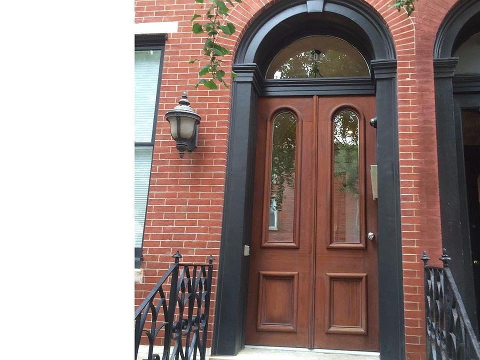 1st image of 2031 Pine St #302
