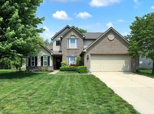 1104 Meriman Dr, Greenwood, IN 46143