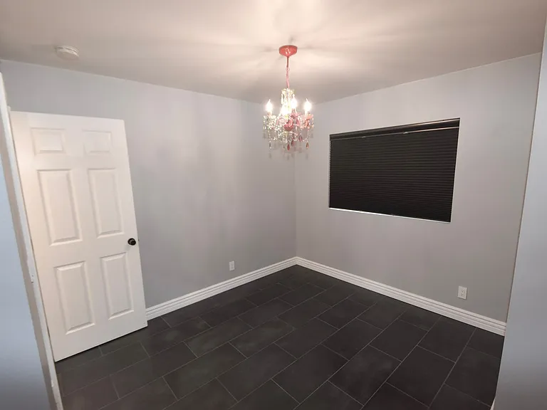215 Elm Ave — Photo 15