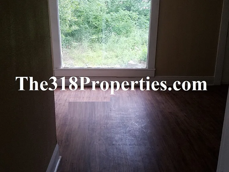 141 Merrick St — Photo 9