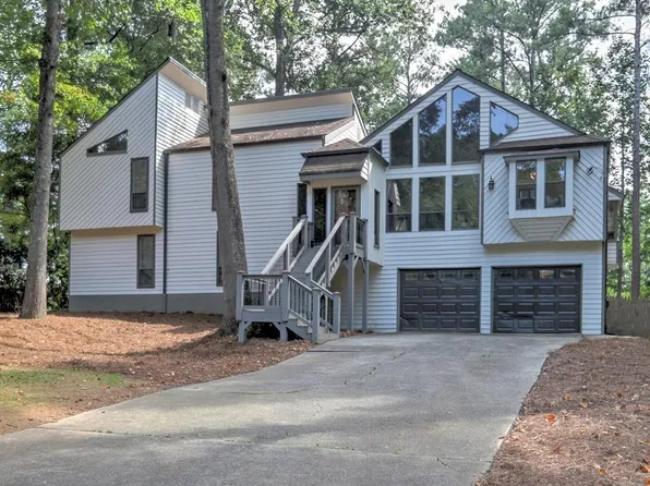 4910 Tremont Dr NE, Marietta, GA 30066