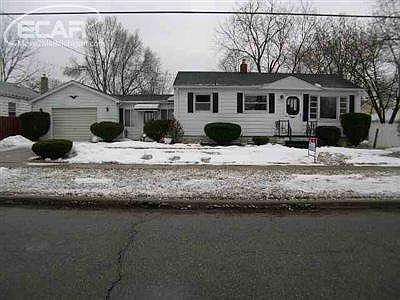 1st image of 1492 E James St