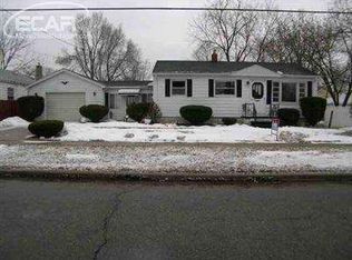 1492 E James St, Burton, MI 48529