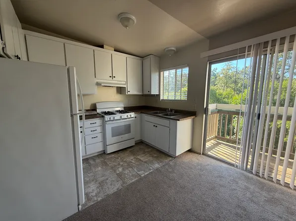 5500 Aguilar Rd, Rocklin, CA 95677