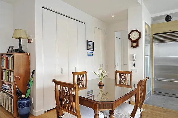 Rented by Corcoran | media 16