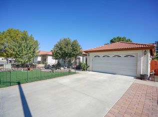 1344 Limonite St, Hemet, CA 92543