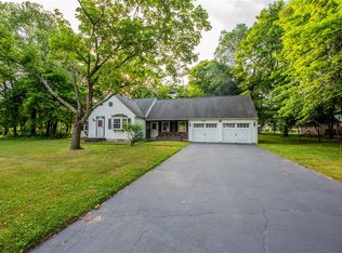 469 Covewood Blvd, Webster, NY 14580