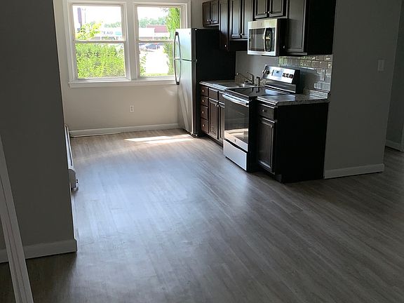 2nd image of 175 Haverhill St APT 1