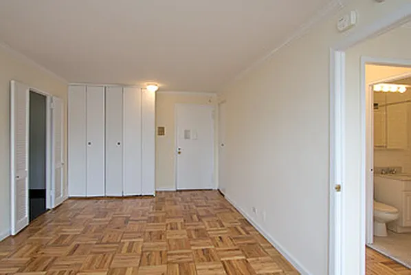 Rented by GoodRock Realty | media 32