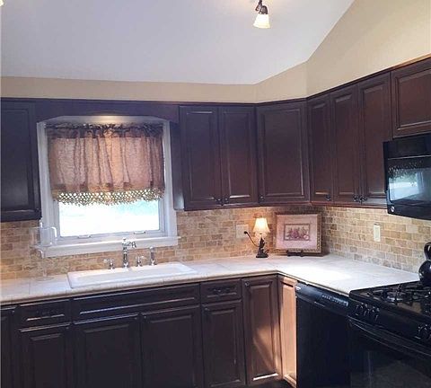 2nd image of 387 Charles Ave