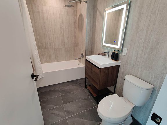 4th image of 1020 President St APT 2E