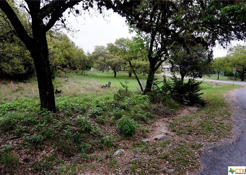 1st image of 103 Creekview Dr
