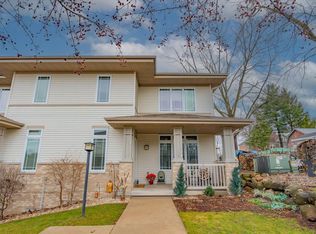 129 Carriage Way, Deforest, WI 53532