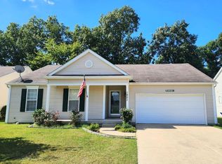 1921 Bandelier Dr, Mishawaka, IN 46544