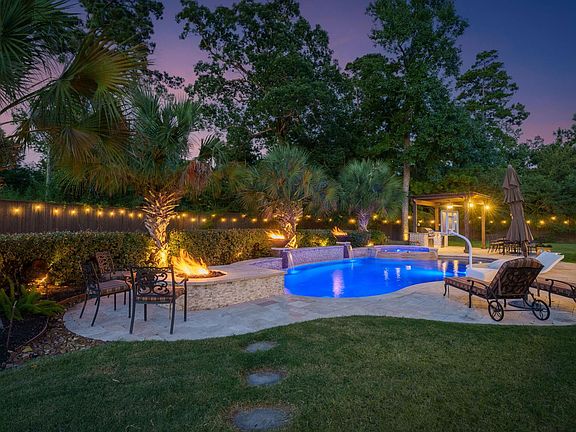 4th image of 2343 Bottlebrush Ln