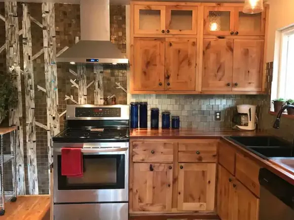 525 Rudi Ln, Golden, CO 80403